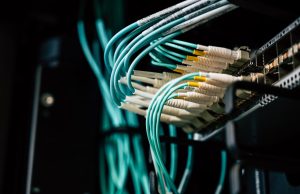 Plesk VDS ve Nested Sunucu: Hangi Sunucu Çözümü Sizin İçin Uygun? dehost4