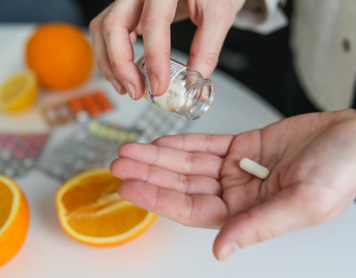 Uçuk Nedir? Belirtileri, Tedavisi ve Dosya Dolapları ile Düzenli Yaşam Rehberi vitabir2